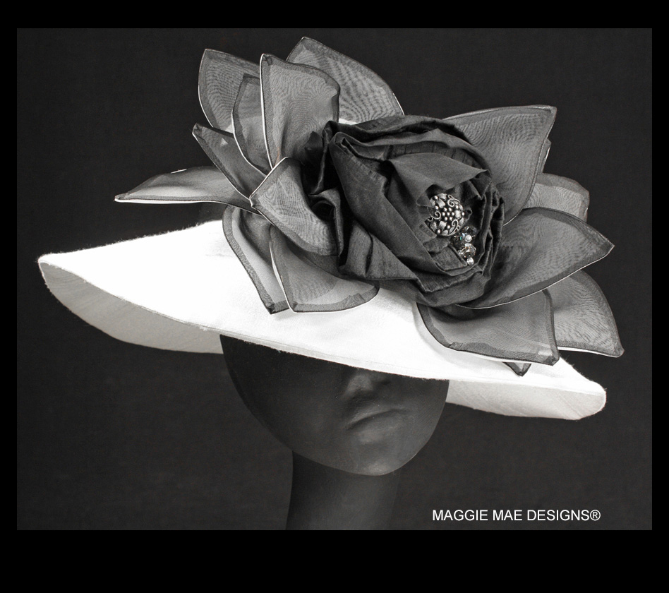 Chelsea mother of the bride/groom hat