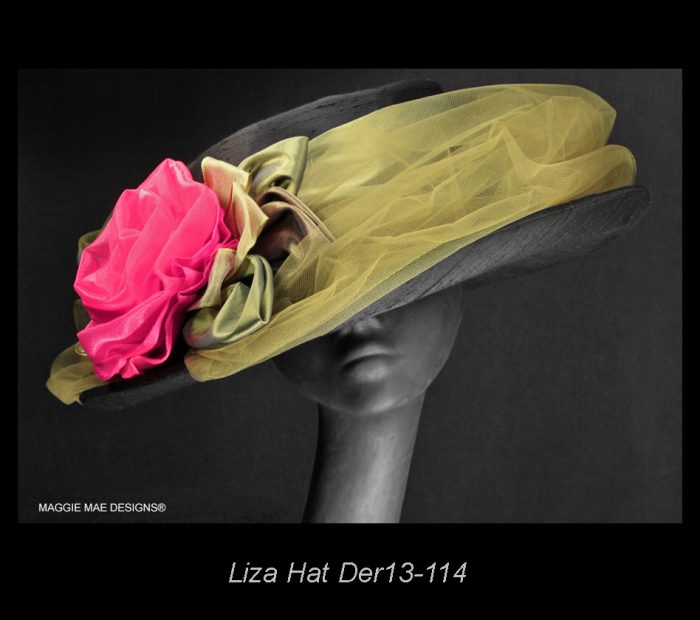 Liza Der13-114 black hat with coral rose for the Derby