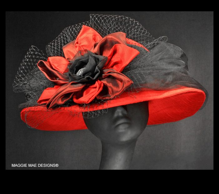 Rita Der185-0001 red hat design with jumbo black and red silk pinwheel flower