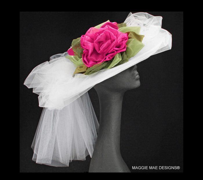 white bridal hats with wide brims